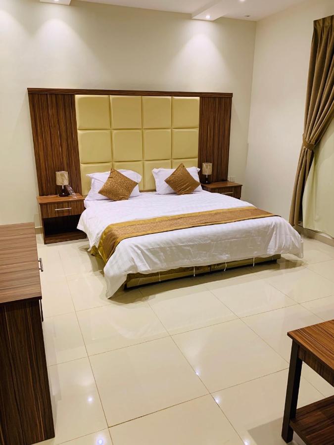 Al Bateel Furnished Apartments Ριάντ Εξωτερικό φωτογραφία
